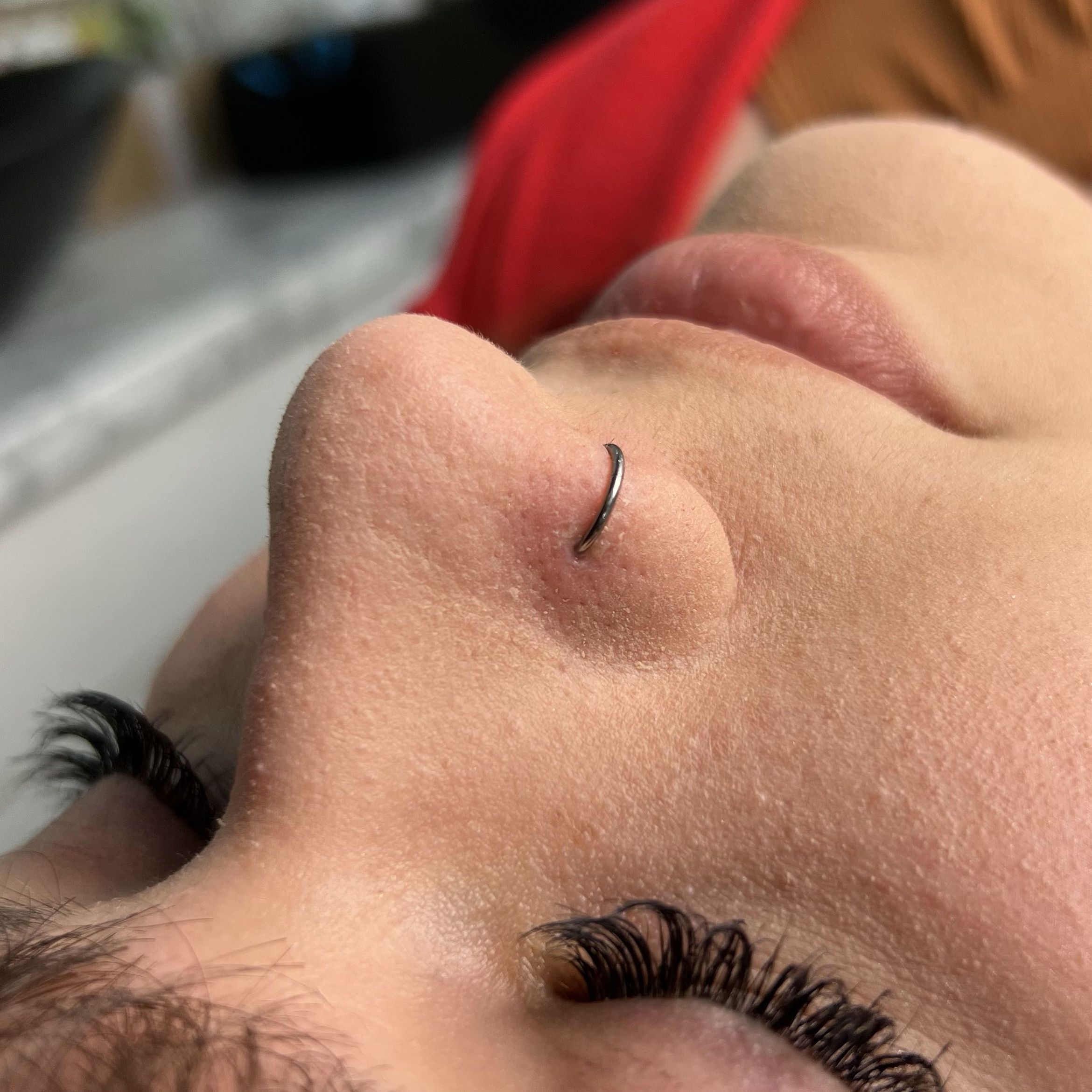 WYMIANA kolczyka przekłutego w innym studiu